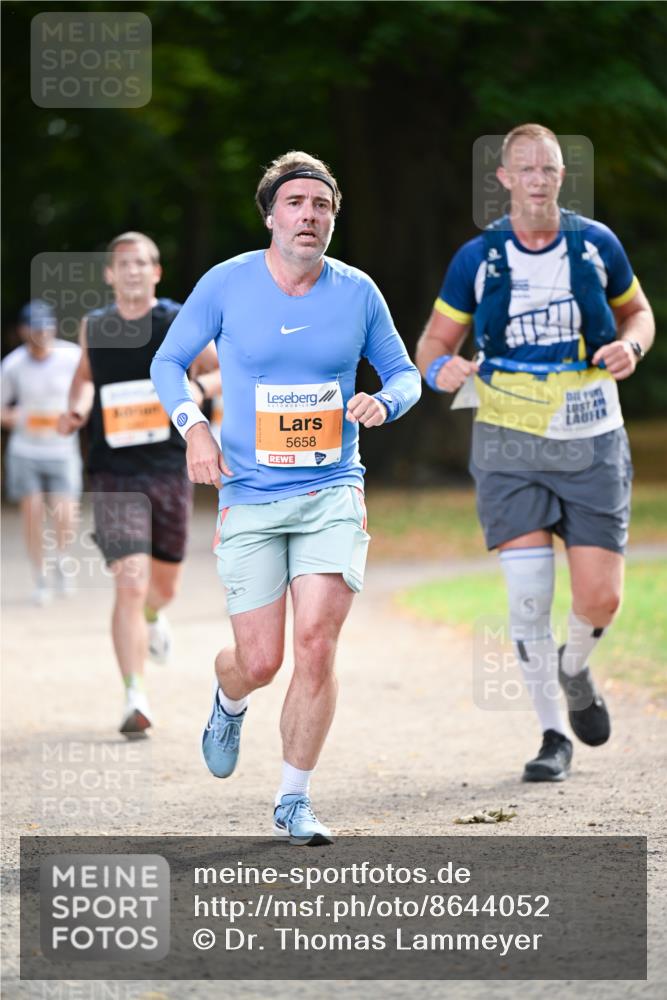 31.08.2025 - 21. Blankeneser Heldenlauf Dr. Thomas Lammeyer http://msf.ph/oto/8644052 31.08.2025 11:11:52 Laufen 5658 meine-sportfotos.de