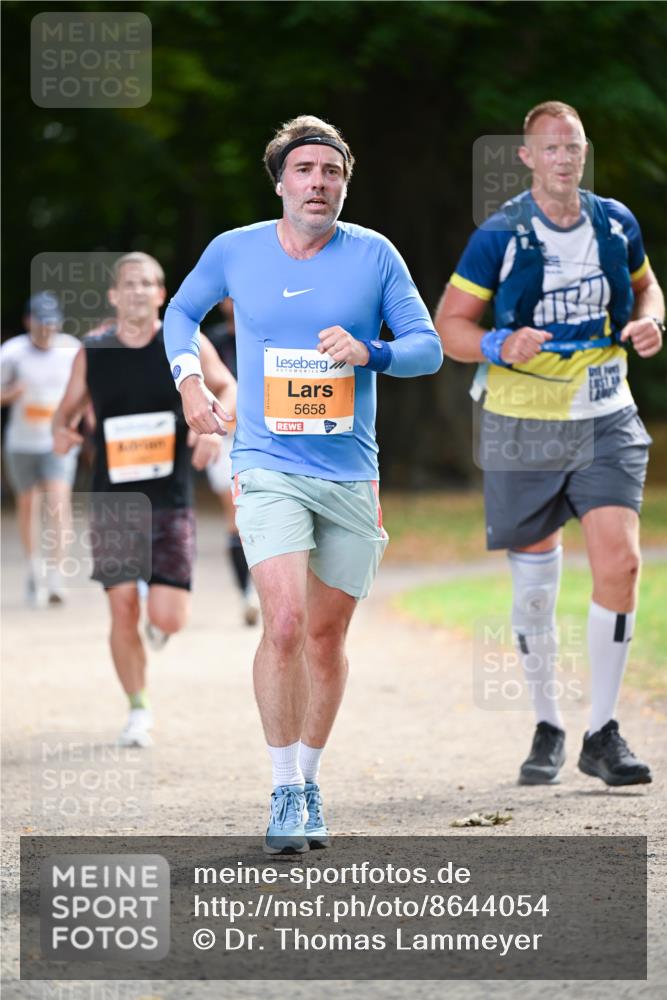 31.08.2025 - 21. Blankeneser Heldenlauf Dr. Thomas Lammeyer http://msf.ph/oto/8644054 31.08.2025 11:11:52 Laufen 5658 meine-sportfotos.de