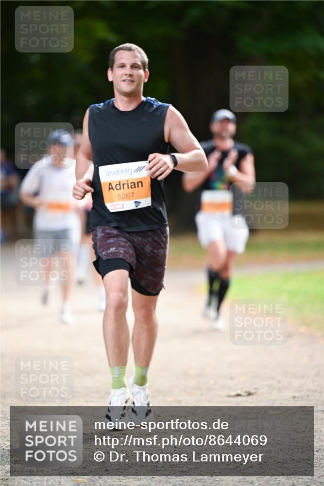 31.08.2025 - 21. Blankeneser Heldenlauf Dr. Thomas Lammeyer http://msf.ph/oto/8644069 31.08.2025 11:11:54 Laufen 5267 meine-sportfotos.de