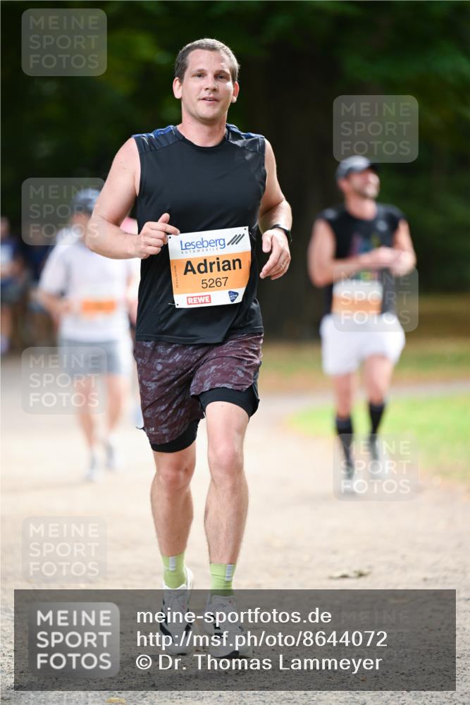 31.08.2025 - 21. Blankeneser Heldenlauf Dr. Thomas Lammeyer http://msf.ph/oto/8644072 31.08.2025 11:11:55 Laufen 5267 meine-sportfotos.de