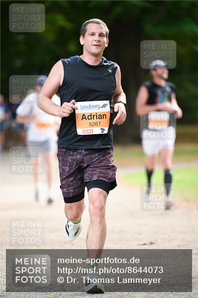 31.08.2025 - 21. Blankeneser Heldenlauf Dr. Thomas Lammeyer http://msf.ph/oto/8644073 31.08.2025 11:11:55 Laufen 5267 meine-sportfotos.de