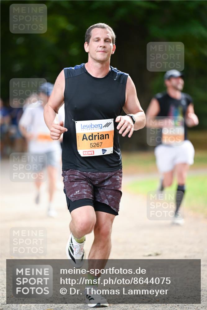31.08.2025 - 21. Blankeneser Heldenlauf Dr. Thomas Lammeyer http://msf.ph/oto/8644075 31.08.2025 11:11:55 Laufen 5267 meine-sportfotos.de