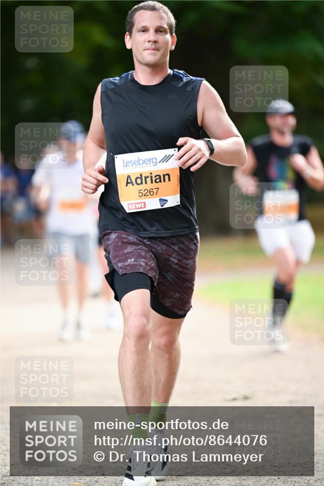 31.08.2025 - 21. Blankeneser Heldenlauf Dr. Thomas Lammeyer http://msf.ph/oto/8644076 31.08.2025 11:11:55 Laufen 5267 meine-sportfotos.de
