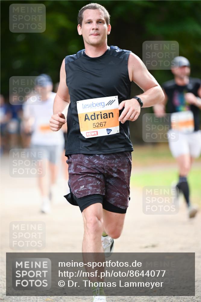 31.08.2025 - 21. Blankeneser Heldenlauf Dr. Thomas Lammeyer http://msf.ph/oto/8644077 31.08.2025 11:11:55 Laufen 5267 meine-sportfotos.de