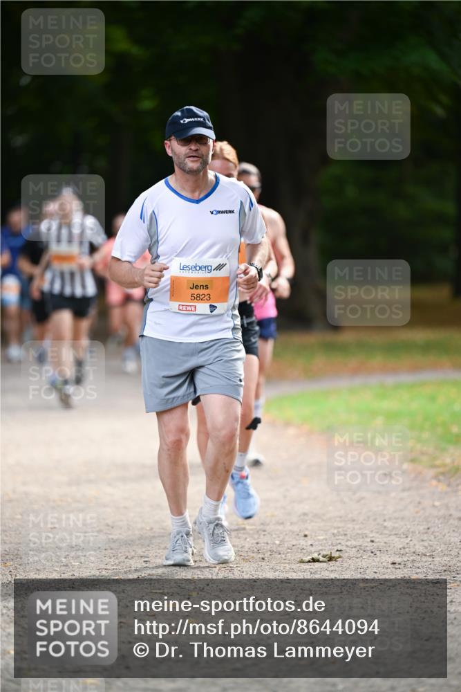 31.08.2025 - 21. Blankeneser Heldenlauf Dr. Thomas Lammeyer http://msf.ph/oto/8644094 31.08.2025 11:11:57 Laufen 5823 meine-sportfotos.de