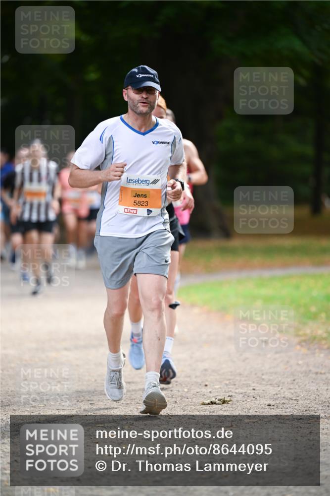 31.08.2025 - 21. Blankeneser Heldenlauf Dr. Thomas Lammeyer http://msf.ph/oto/8644095 31.08.2025 11:11:57 Laufen 5823 meine-sportfotos.de