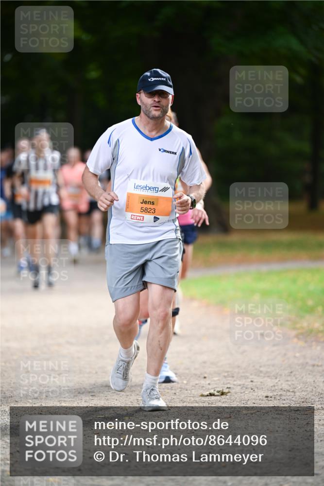 31.08.2025 - 21. Blankeneser Heldenlauf Dr. Thomas Lammeyer http://msf.ph/oto/8644096 31.08.2025 11:11:57 Laufen 5823 meine-sportfotos.de