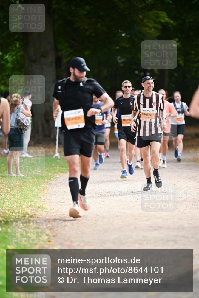31.08.2025 - 21. Blankeneser Heldenlauf Dr. Thomas Lammeyer http://msf.ph/oto/8644101 31.08.2025 11:11:59 Laufen 5242 meine-sportfotos.de