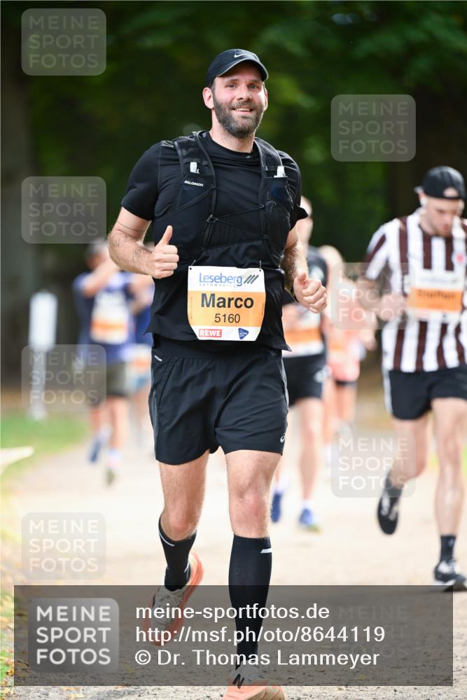 31.08.2025 - 21. Blankeneser Heldenlauf Dr. Thomas Lammeyer http://msf.ph/oto/8644119 31.08.2025 11:12:01 Laufen 5160 meine-sportfotos.de