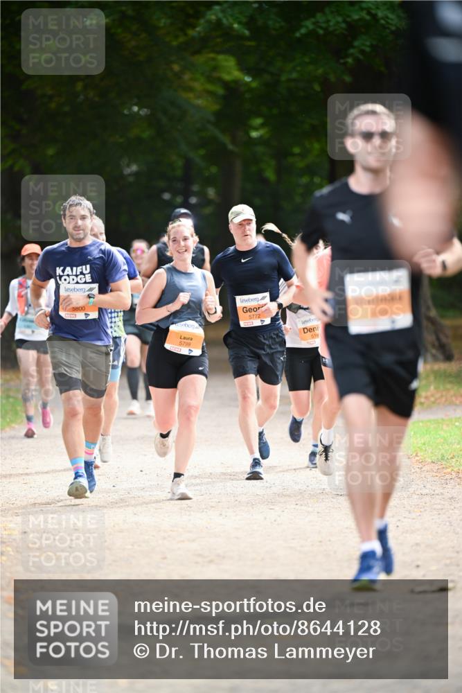 31.08.2025 - 21. Blankeneser Heldenlauf Dr. Thomas Lammeyer http://msf.ph/oto/8644128 31.08.2025 11:12:03 Laufen 5800, 5772, 516, 5799 meine-sportfotos.de
