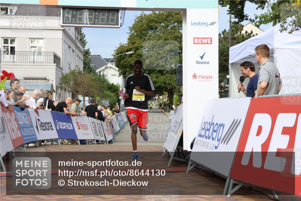 31.08.2025 - 21. Blankeneser Heldenlauf Strokosch-Dieckow http://msf.ph/oto/8644130 31.08.2025 10:10:58 Ziel 2192 meine-sportfotos.de