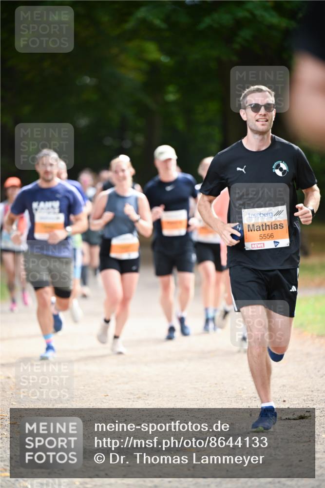 31.08.2025 - 21. Blankeneser Heldenlauf Dr. Thomas Lammeyer http://msf.ph/oto/8644133 31.08.2025 11:12:03 Laufen 5556 meine-sportfotos.de