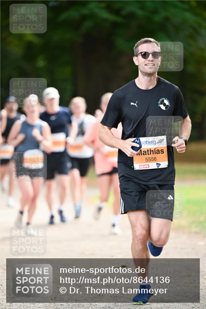 31.08.2025 - 21. Blankeneser Heldenlauf Dr. Thomas Lammeyer http://msf.ph/oto/8644136 31.08.2025 11:12:04 Laufen 5556 meine-sportfotos.de