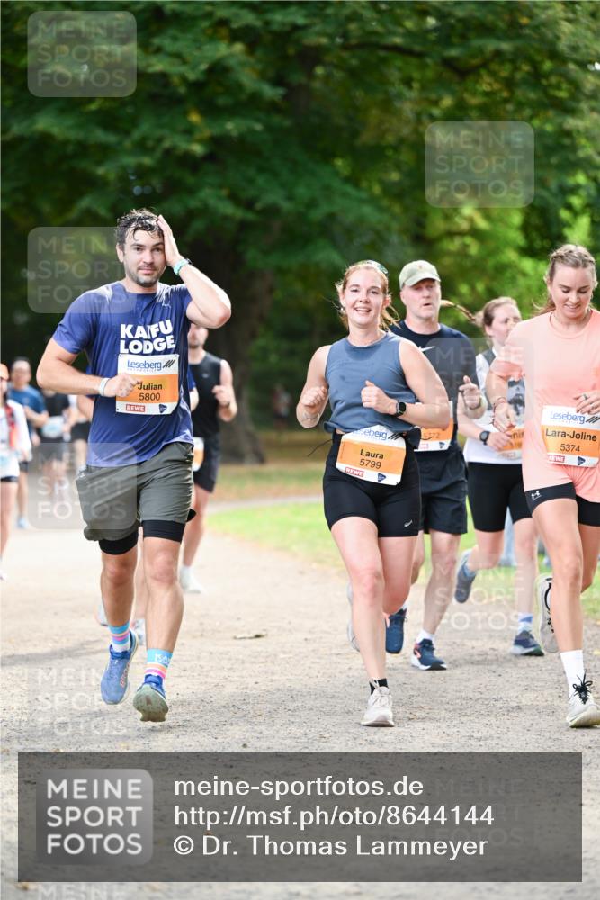 31.08.2025 - 21. Blankeneser Heldenlauf Dr. Thomas Lammeyer http://msf.ph/oto/8644144 31.08.2025 11:12:07 Laufen 5800, 5799, 5374 meine-sportfotos.de