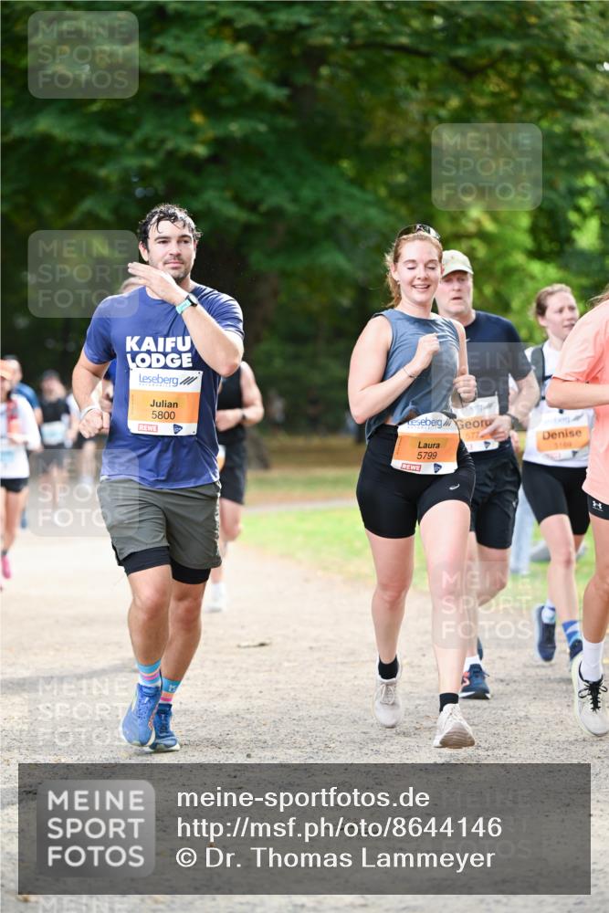 31.08.2025 - 21. Blankeneser Heldenlauf Dr. Thomas Lammeyer http://msf.ph/oto/8644146 31.08.2025 11:12:08 Laufen 5800, 577, 5799, 5160 meine-sportfotos.de