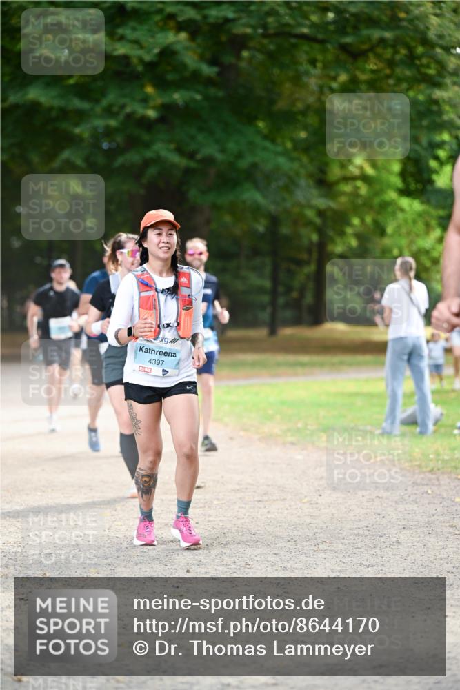 31.08.2025 - 21. Blankeneser Heldenlauf Dr. Thomas Lammeyer http://msf.ph/oto/8644170 31.08.2025 11:12:11 Laufen 9, 4397 meine-sportfotos.de