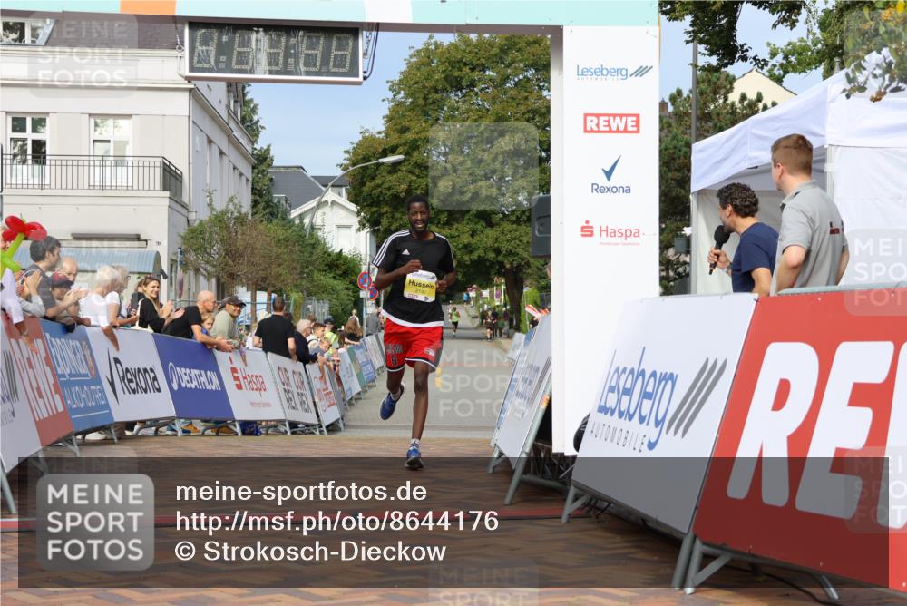 31.08.2025 - 21. Blankeneser Heldenlauf Strokosch-Dieckow http://msf.ph/oto/8644176 31.08.2025 10:10:57 Ziel 2192 meine-sportfotos.de