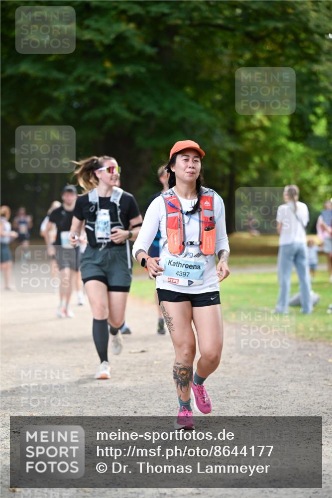 31.08.2025 - 21. Blankeneser Heldenlauf Dr. Thomas Lammeyer http://msf.ph/oto/8644177 31.08.2025 11:12:12 Laufen 4397 meine-sportfotos.de