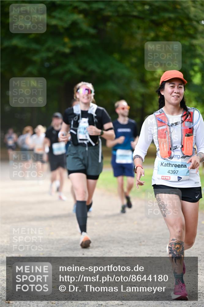 31.08.2025 - 21. Blankeneser Heldenlauf Dr. Thomas Lammeyer http://msf.ph/oto/8644180 31.08.2025 11:12:13 Laufen 4397 meine-sportfotos.de