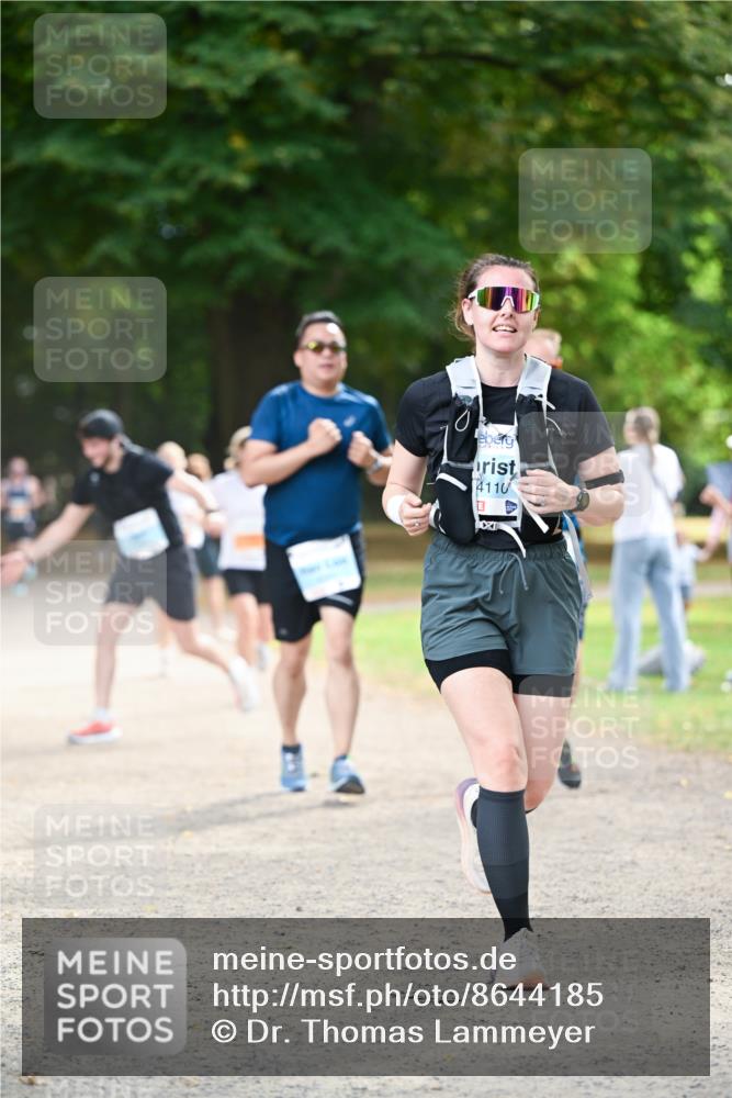 31.08.2025 - 21. Blankeneser Heldenlauf Dr. Thomas Lammeyer http://msf.ph/oto/8644185 31.08.2025 11:12:13 Laufen 0, 4110 meine-sportfotos.de