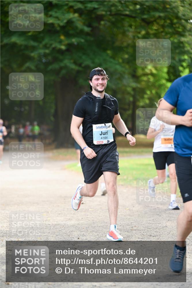 31.08.2025 - 21. Blankeneser Heldenlauf Dr. Thomas Lammeyer http://msf.ph/oto/8644201 31.08.2025 11:12:16 Laufen 4164 meine-sportfotos.de