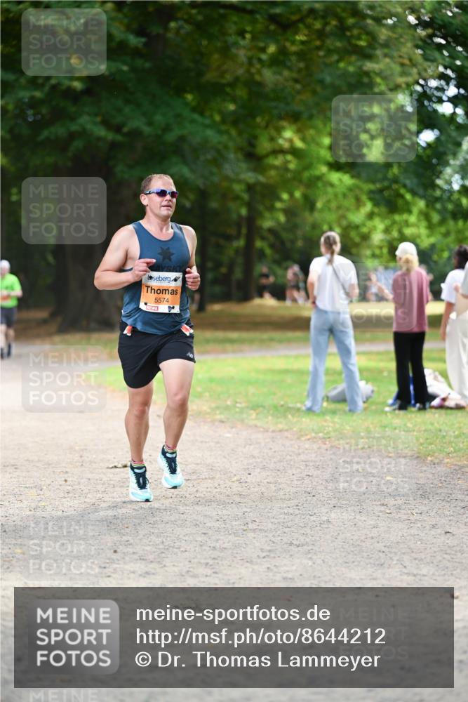31.08.2025 - 21. Blankeneser Heldenlauf Dr. Thomas Lammeyer http://msf.ph/oto/8644212 31.08.2025 11:12:22 Laufen 5574 meine-sportfotos.de