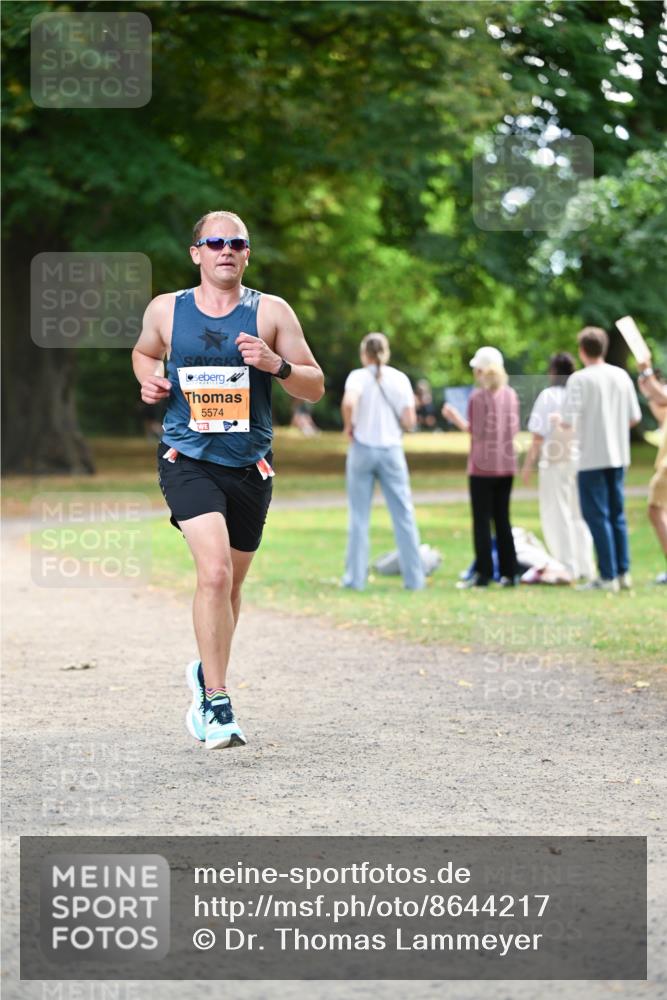 31.08.2025 - 21. Blankeneser Heldenlauf Dr. Thomas Lammeyer http://msf.ph/oto/8644217 31.08.2025 11:12:23 Laufen 5574 meine-sportfotos.de