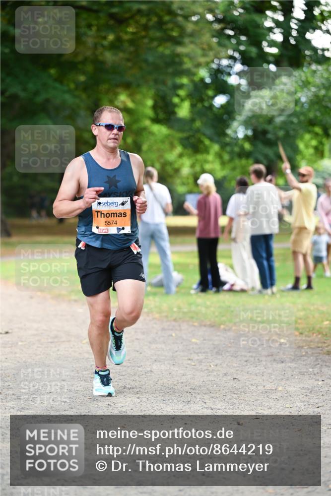 31.08.2025 - 21. Blankeneser Heldenlauf Dr. Thomas Lammeyer http://msf.ph/oto/8644219 31.08.2025 11:12:23 Laufen 5574 meine-sportfotos.de