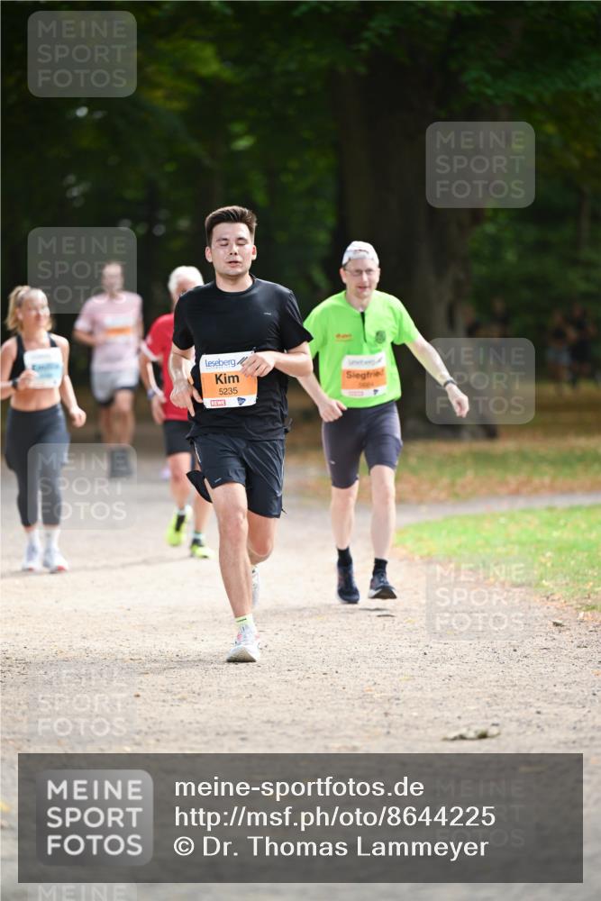 31.08.2025 - 21. Blankeneser Heldenlauf Dr. Thomas Lammeyer http://msf.ph/oto/8644225 31.08.2025 11:12:27 Laufen 5235 meine-sportfotos.de