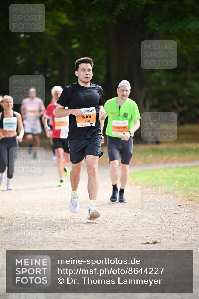 31.08.2025 - 21. Blankeneser Heldenlauf Dr. Thomas Lammeyer http://msf.ph/oto/8644227 31.08.2025 11:12:27 Laufen 5235, 5064 meine-sportfotos.de
