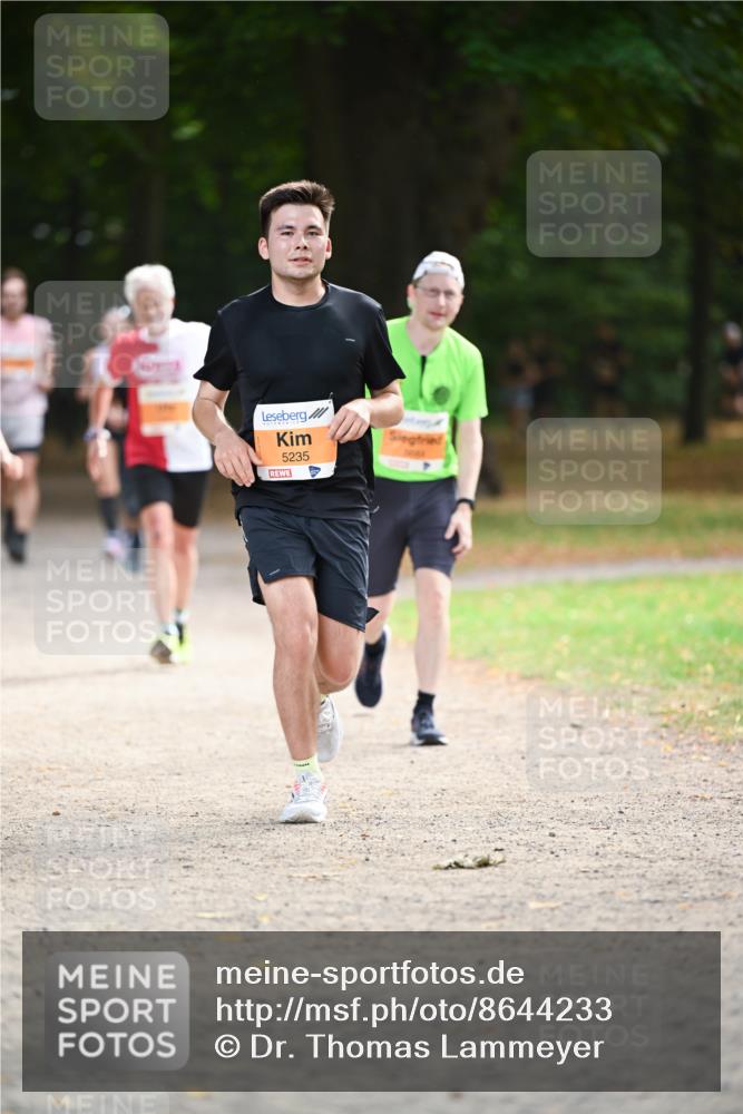 31.08.2025 - 21. Blankeneser Heldenlauf Dr. Thomas Lammeyer http://msf.ph/oto/8644233 31.08.2025 11:12:28 Laufen 5235 meine-sportfotos.de