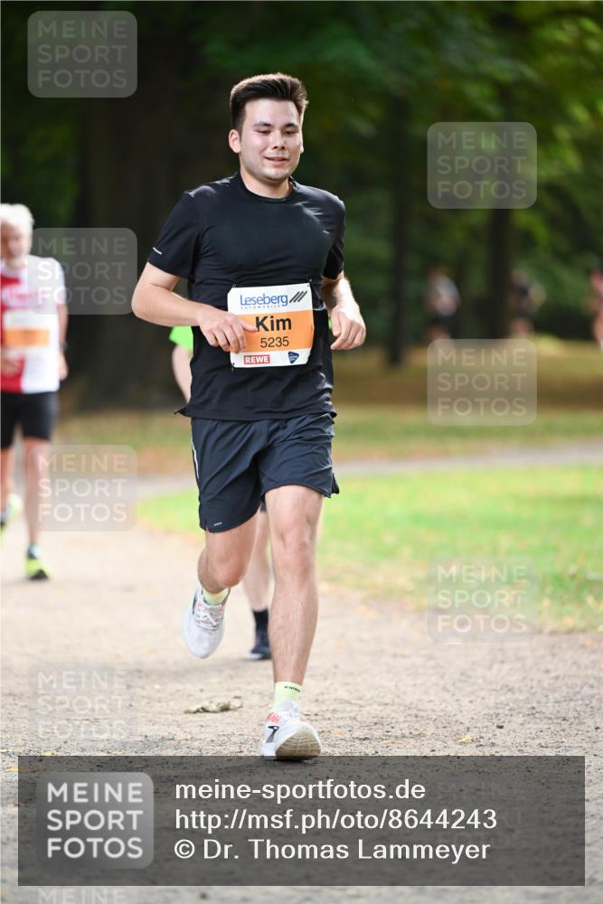 31.08.2025 - 21. Blankeneser Heldenlauf Dr. Thomas Lammeyer http://msf.ph/oto/8644243 31.08.2025 11:12:29 Laufen 5235, 1 meine-sportfotos.de