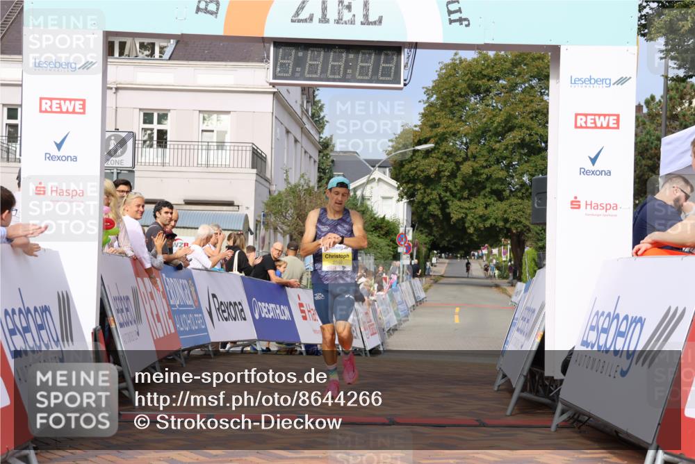 31.08.2025 - 21. Blankeneser Heldenlauf Strokosch-Dieckow http://msf.ph/oto/8644266 31.08.2025 10:10:30 Ziel 2550 meine-sportfotos.de