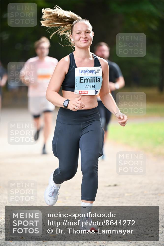 31.08.2025 - 21. Blankeneser Heldenlauf Dr. Thomas Lammeyer http://msf.ph/oto/8644272 31.08.2025 11:12:34 Laufen 4194 meine-sportfotos.de