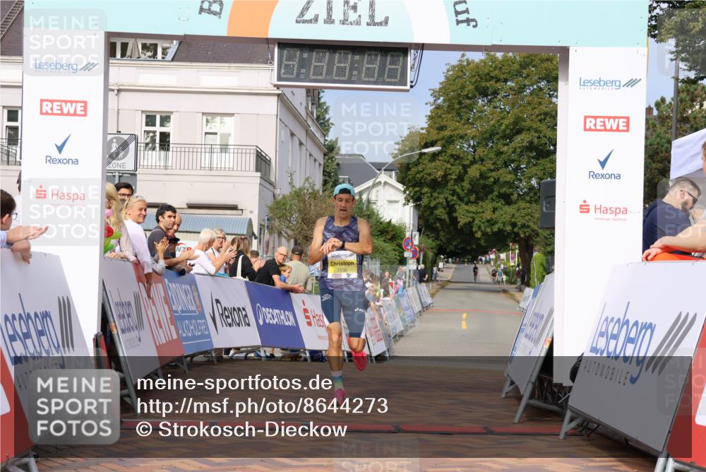 31.08.2025 - 21. Blankeneser Heldenlauf Strokosch-Dieckow http://msf.ph/oto/8644273 31.08.2025 10:10:30 Ziel 2550 meine-sportfotos.de