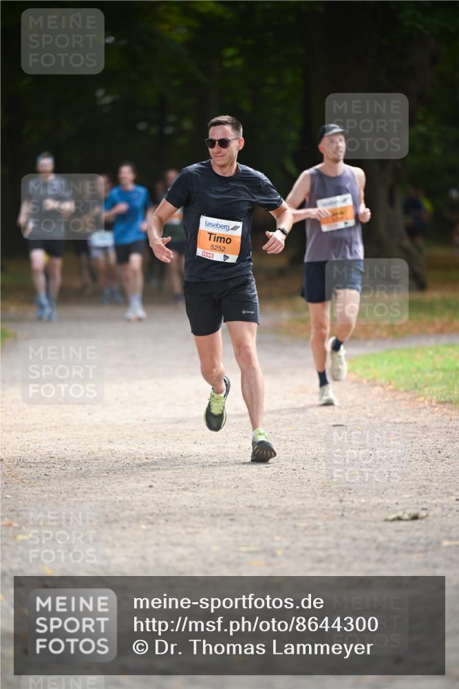 31.08.2025 - 21. Blankeneser Heldenlauf Dr. Thomas Lammeyer http://msf.ph/oto/8644300 31.08.2025 11:12:40 Laufen 5252 meine-sportfotos.de