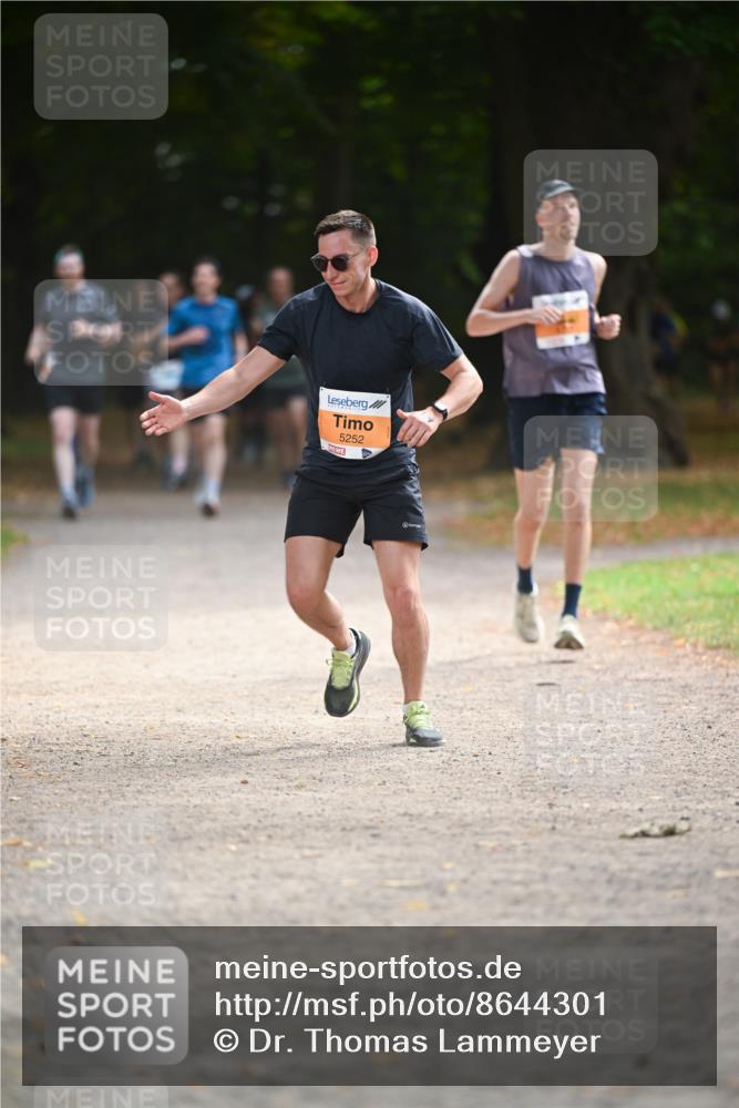 31.08.2025 - 21. Blankeneser Heldenlauf Dr. Thomas Lammeyer http://msf.ph/oto/8644301 31.08.2025 11:12:40 Laufen 5252 meine-sportfotos.de