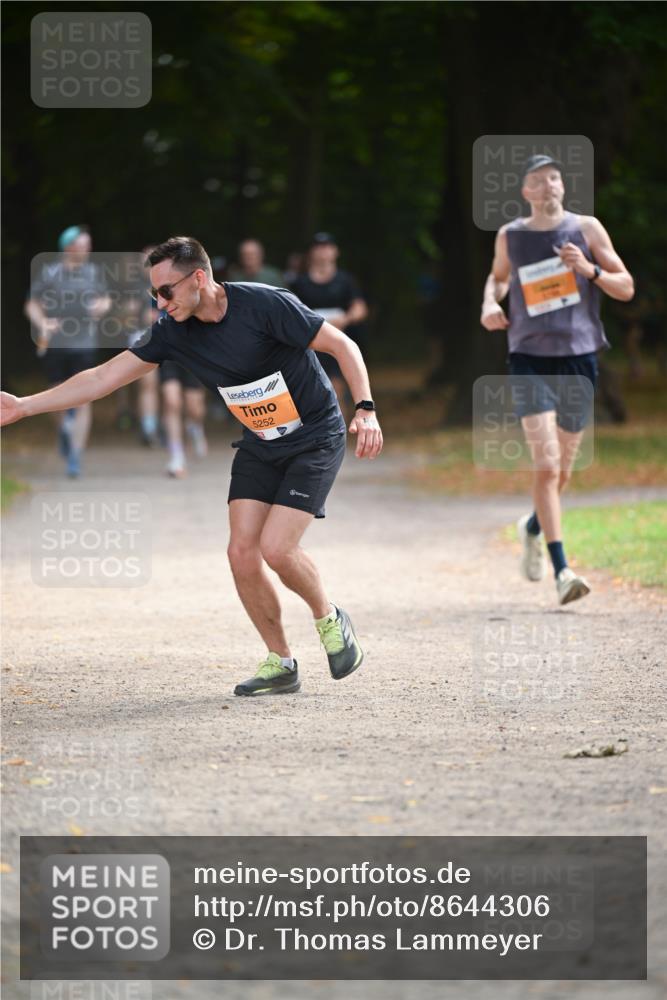 31.08.2025 - 21. Blankeneser Heldenlauf Dr. Thomas Lammeyer http://msf.ph/oto/8644306 31.08.2025 11:12:40 Laufen 5252 meine-sportfotos.de