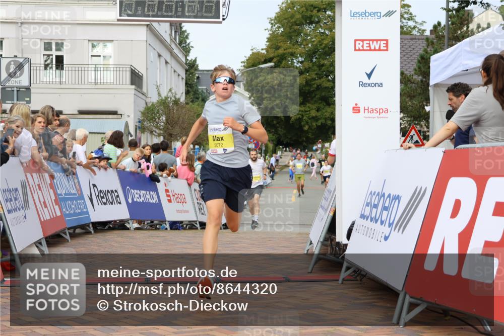 31.08.2025 - 21. Blankeneser Heldenlauf Strokosch-Dieckow http://msf.ph/oto/8644320 31.08.2025 10:23:57 Ziel 2185, 2373, 2232, 2072, 2605 meine-sportfotos.de