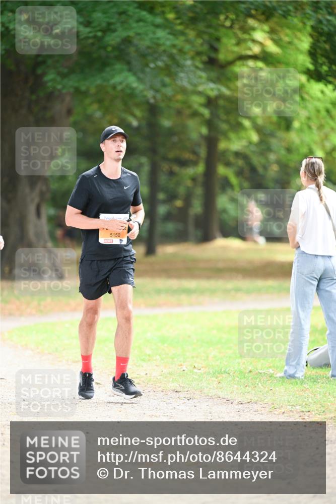 31.08.2025 - 21. Blankeneser Heldenlauf Dr. Thomas Lammeyer http://msf.ph/oto/8644324 31.08.2025 11:12:48 Laufen 5150 meine-sportfotos.de