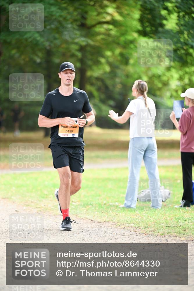 31.08.2025 - 21. Blankeneser Heldenlauf Dr. Thomas Lammeyer http://msf.ph/oto/8644330 31.08.2025 11:12:49 Laufen 5150 meine-sportfotos.de