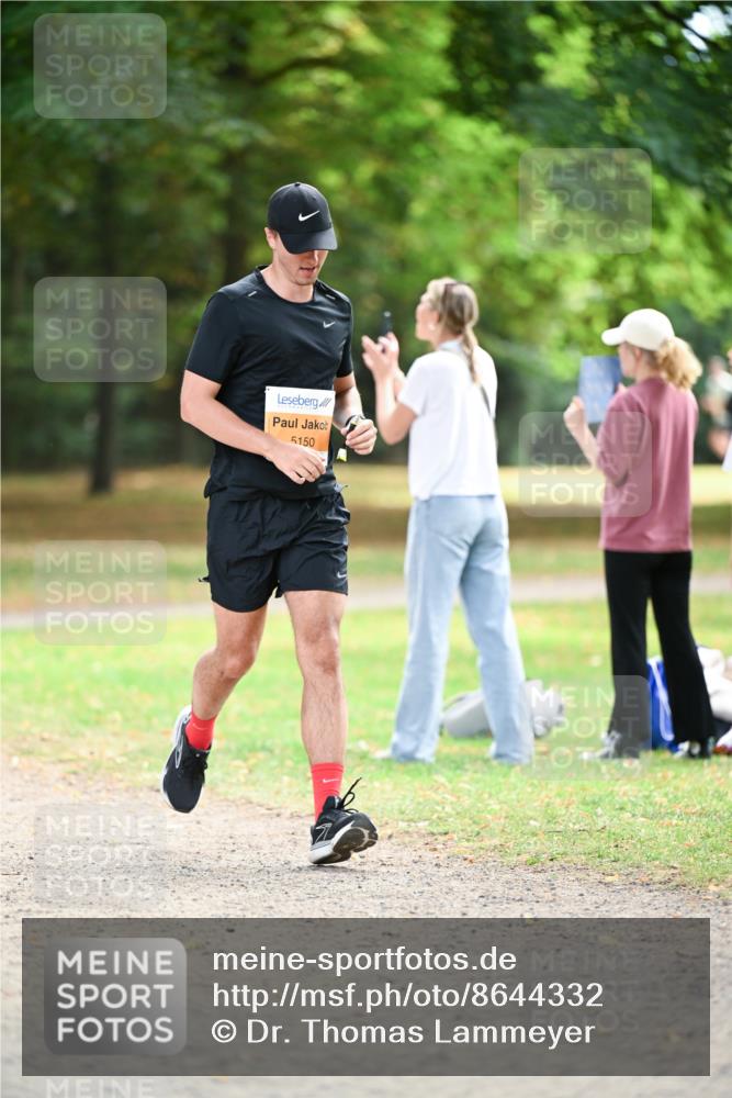 31.08.2025 - 21. Blankeneser Heldenlauf Dr. Thomas Lammeyer http://msf.ph/oto/8644332 31.08.2025 11:12:49 Laufen 5150 meine-sportfotos.de