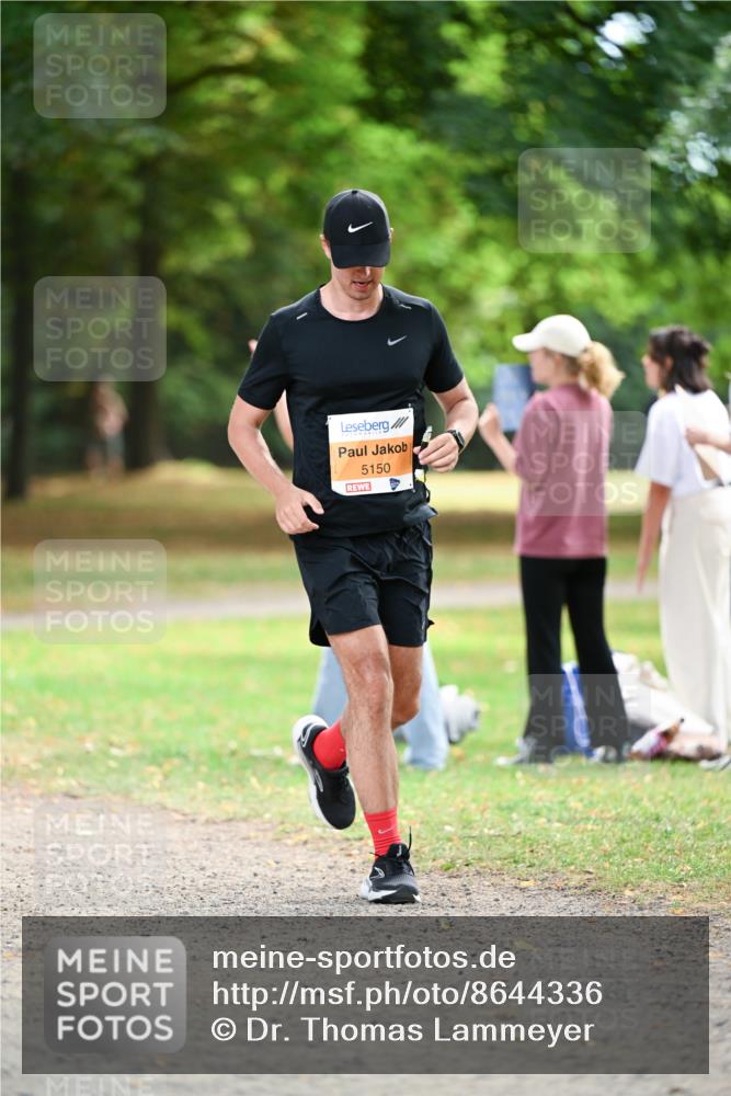 31.08.2025 - 21. Blankeneser Heldenlauf Dr. Thomas Lammeyer http://msf.ph/oto/8644336 31.08.2025 11:12:50 Laufen 5150 meine-sportfotos.de