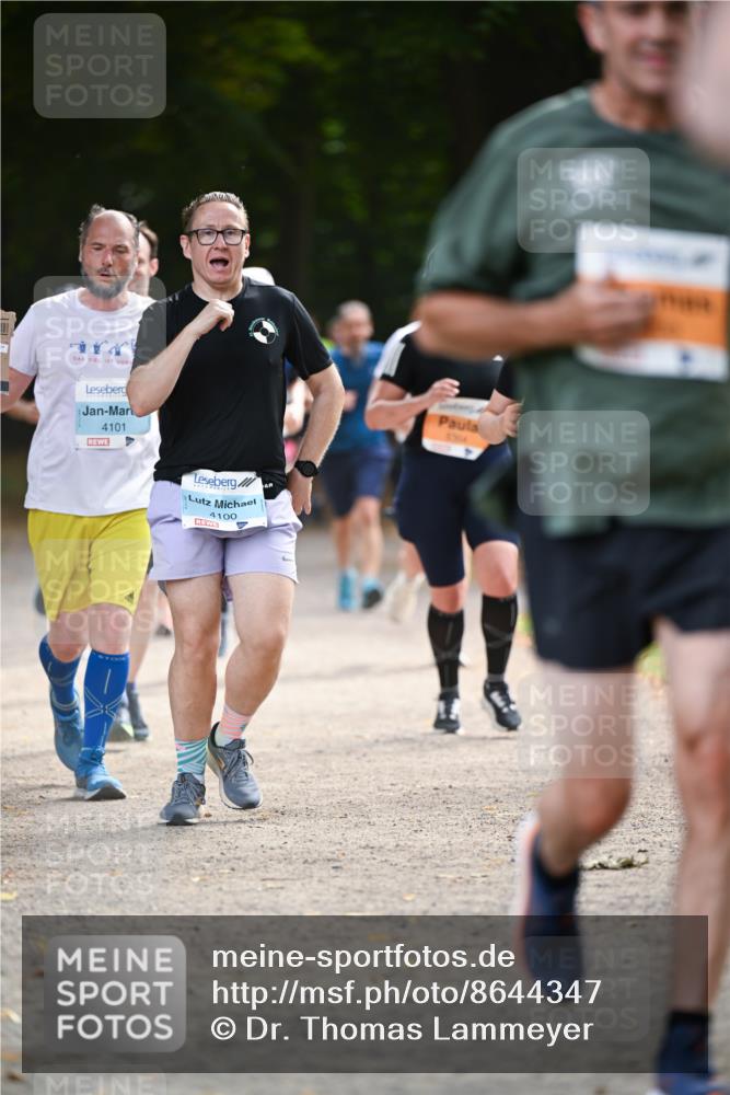 31.08.2025 - 21. Blankeneser Heldenlauf Dr. Thomas Lammeyer http://msf.ph/oto/8644347 31.08.2025 11:12:53 Laufen 4101, 4100, 8304 meine-sportfotos.de