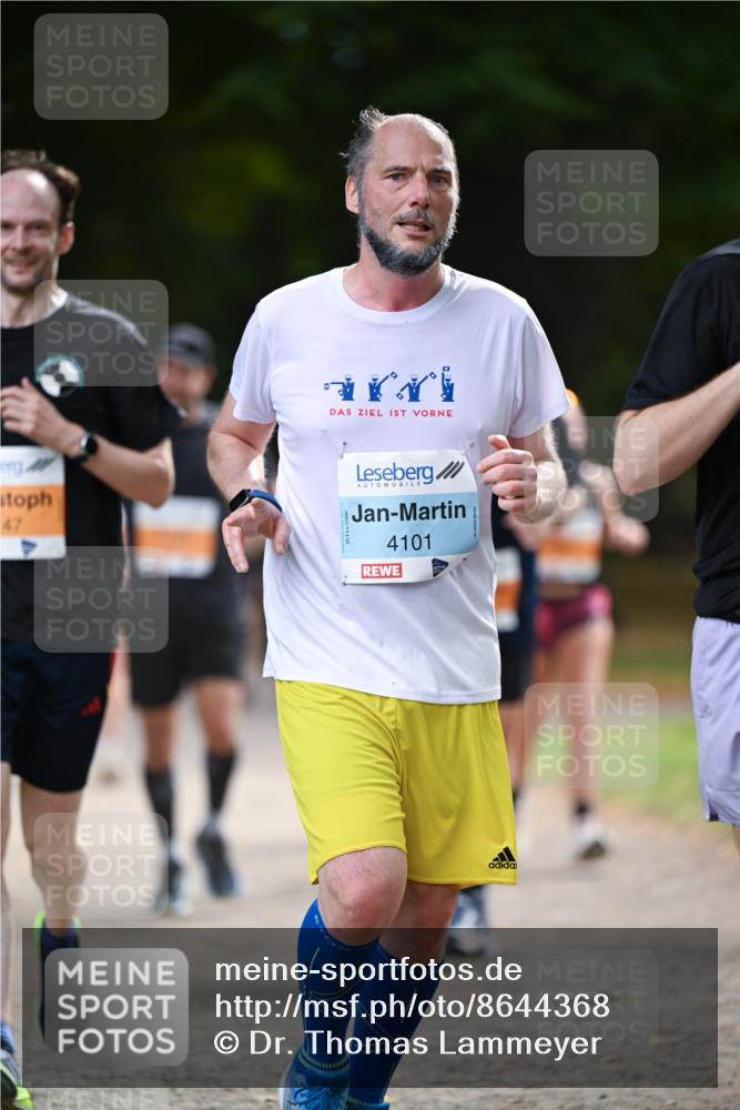 31.08.2025 - 21. Blankeneser Heldenlauf Dr. Thomas Lammeyer http://msf.ph/oto/8644368 31.08.2025 11:12:56 Laufen 47, 4101 meine-sportfotos.de