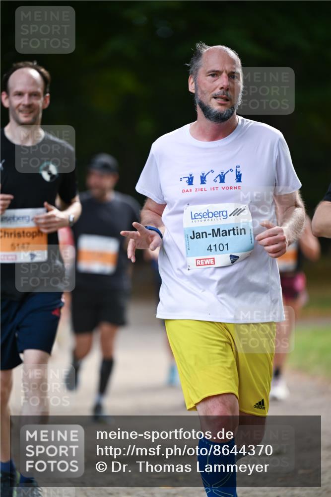 31.08.2025 - 21. Blankeneser Heldenlauf Dr. Thomas Lammeyer http://msf.ph/oto/8644370 31.08.2025 11:12:56 Laufen 5147, 4101 meine-sportfotos.de
