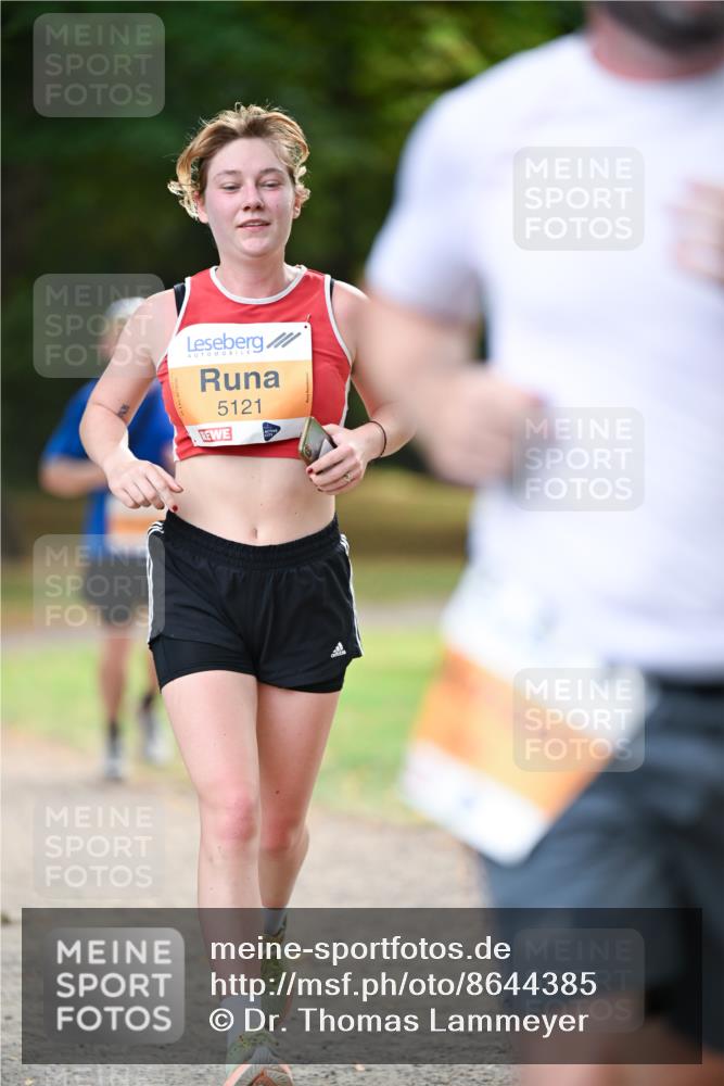 31.08.2025 - 21. Blankeneser Heldenlauf Dr. Thomas Lammeyer http://msf.ph/oto/8644385 31.08.2025 11:13:01 Laufen 5121 meine-sportfotos.de