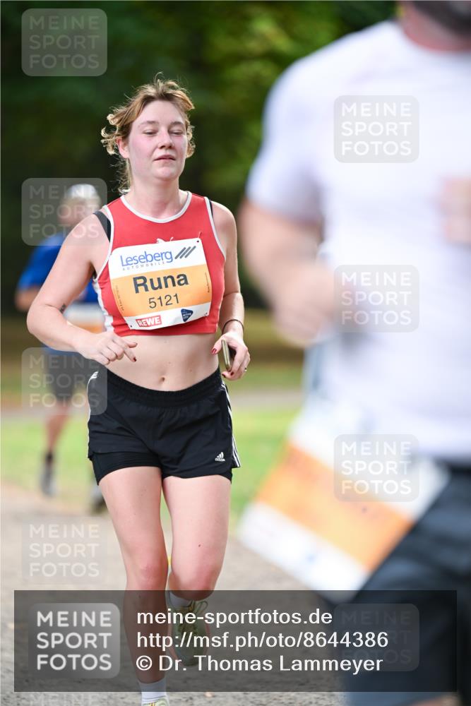 31.08.2025 - 21. Blankeneser Heldenlauf Dr. Thomas Lammeyer http://msf.ph/oto/8644386 31.08.2025 11:13:01 Laufen 5121 meine-sportfotos.de