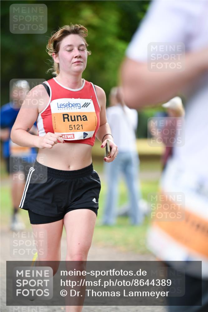 31.08.2025 - 21. Blankeneser Heldenlauf Dr. Thomas Lammeyer http://msf.ph/oto/8644389 31.08.2025 11:13:01 Laufen 5121 meine-sportfotos.de