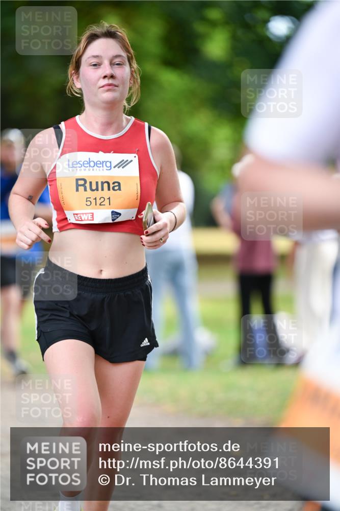 31.08.2025 - 21. Blankeneser Heldenlauf Dr. Thomas Lammeyer http://msf.ph/oto/8644391 31.08.2025 11:13:02 Laufen 5121 meine-sportfotos.de